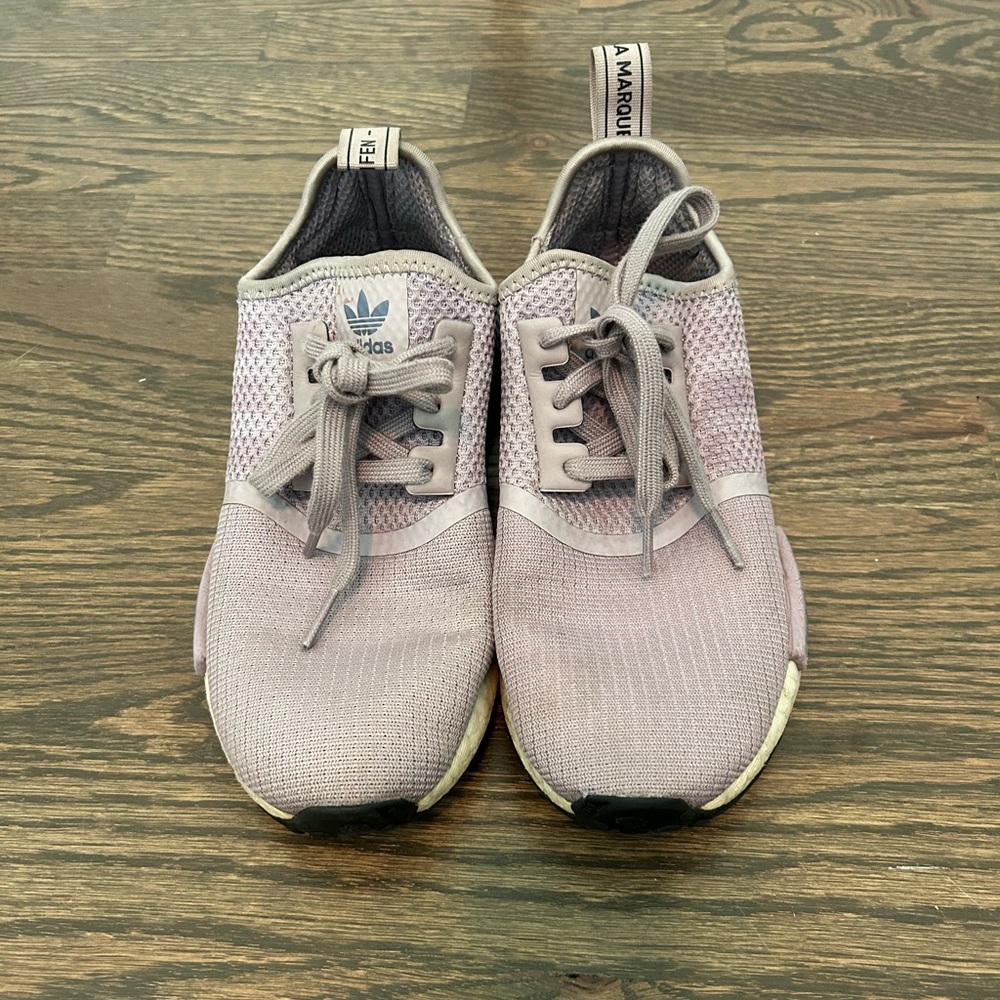 Adidas NMD R1 in Soft Purple - Picture 2 of 6